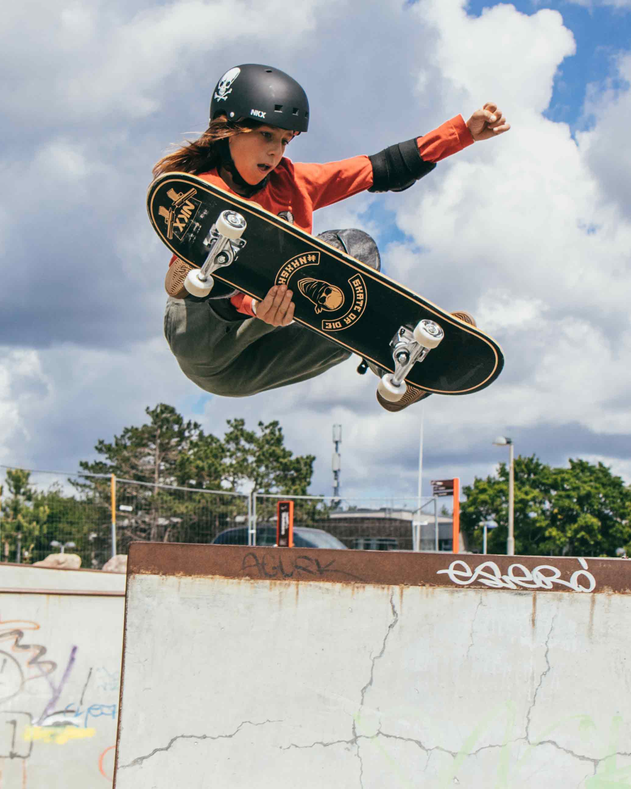 NKX Brain Saver zertifizierter Skate-Helm
