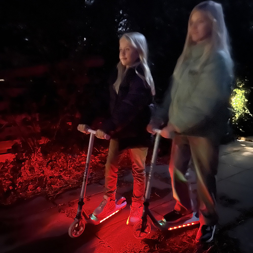 Story E-Motion Kinder Elektroroller