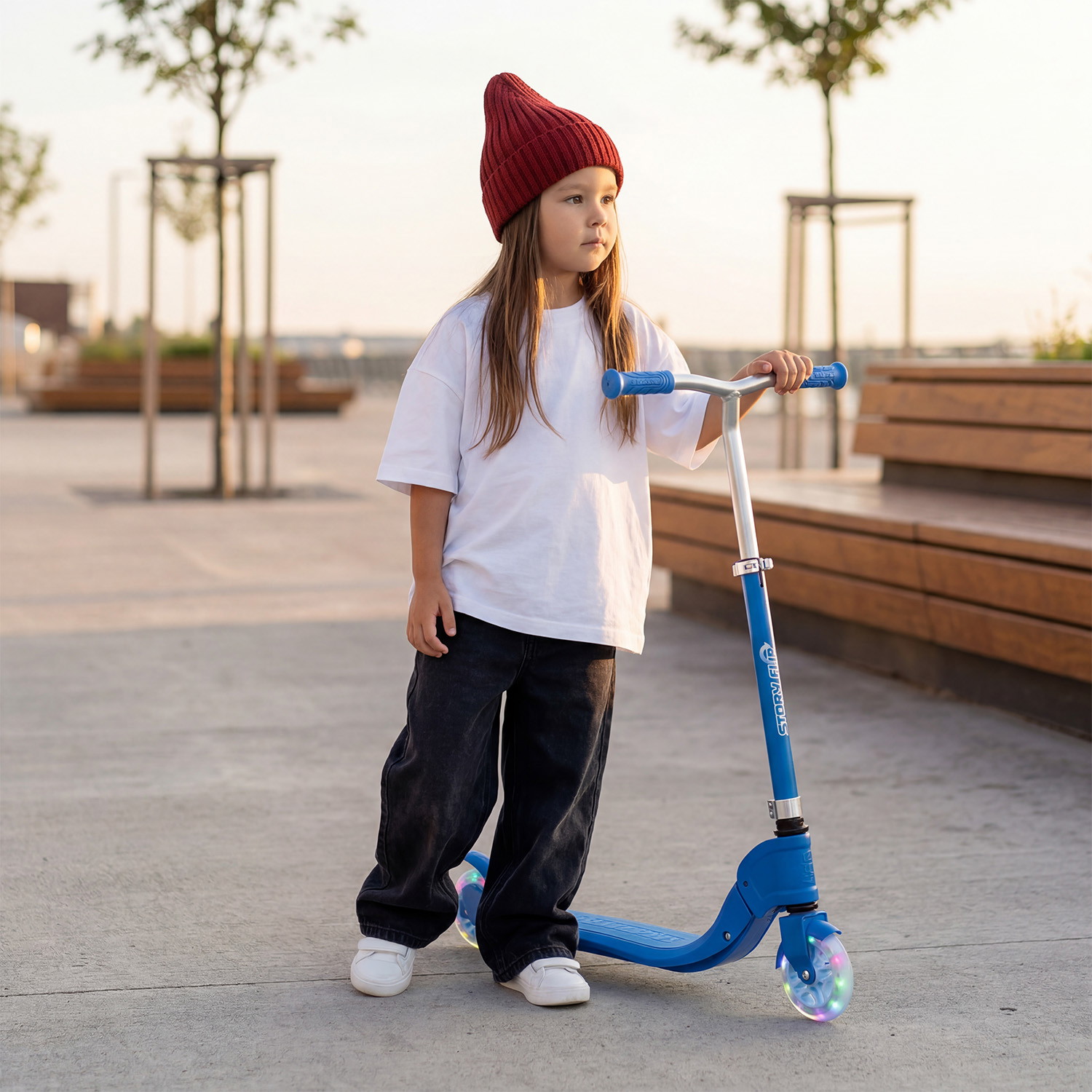 Story Flip Klappbarer LED Scooter