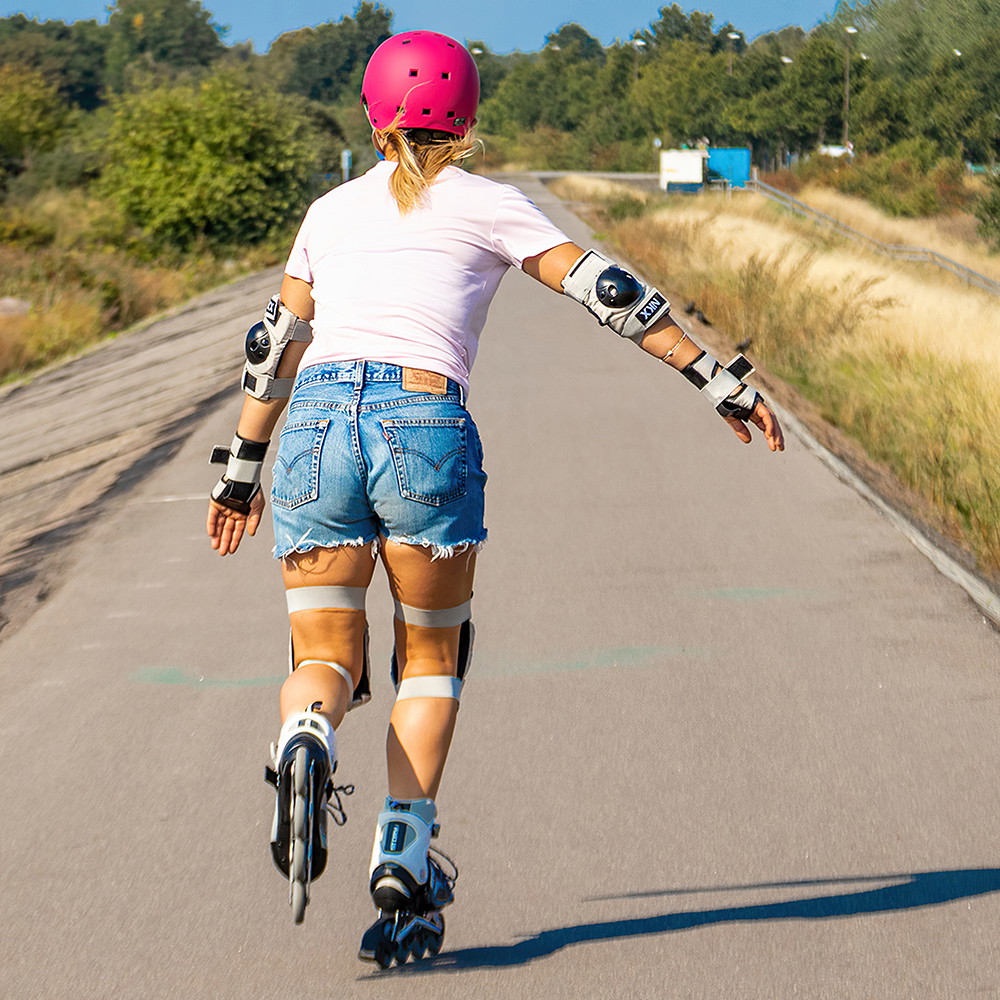 Story Division Inline Skates
