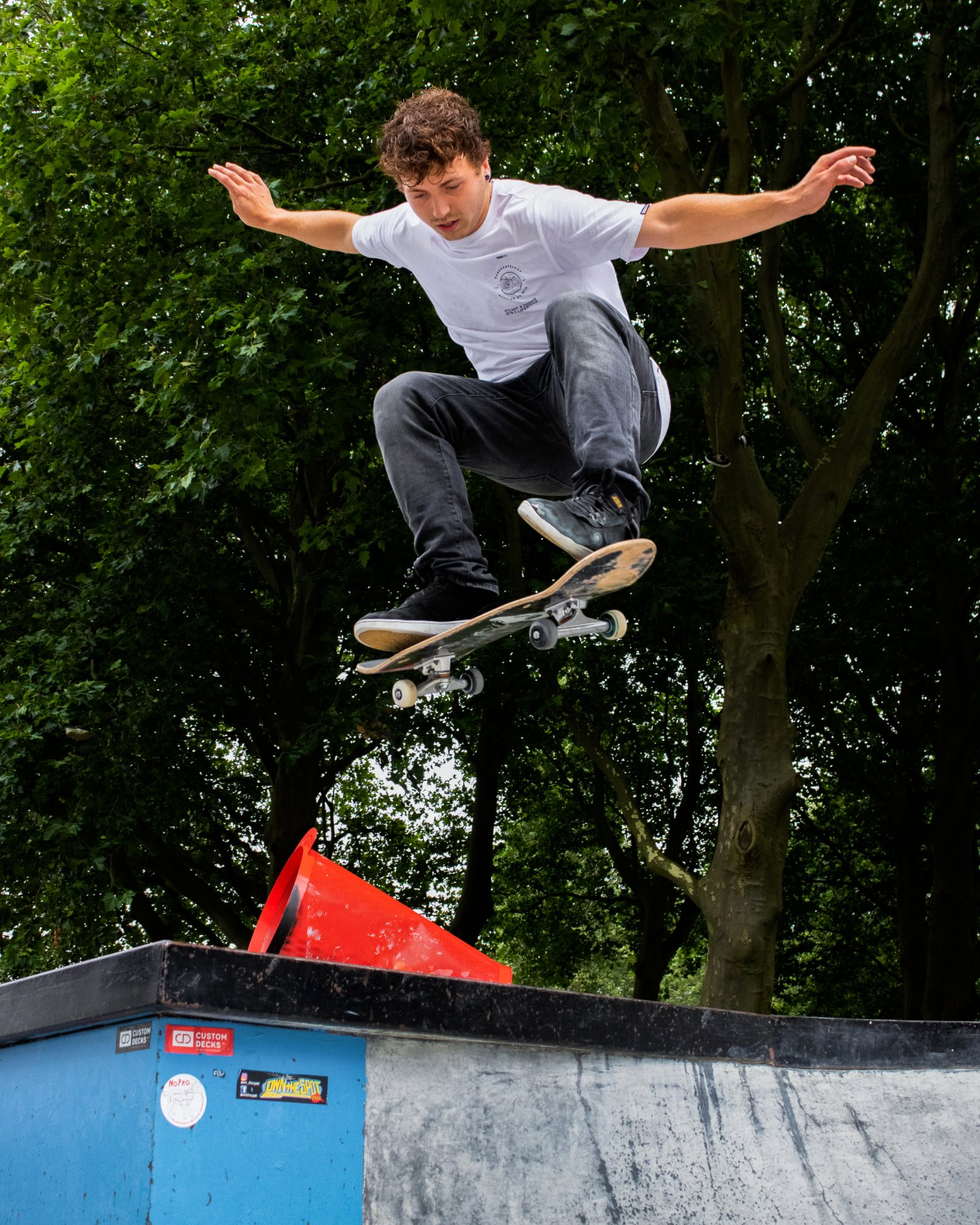 NKX Skateboard 8,25